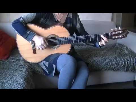 Une chanteuse russe chante en Kabyle