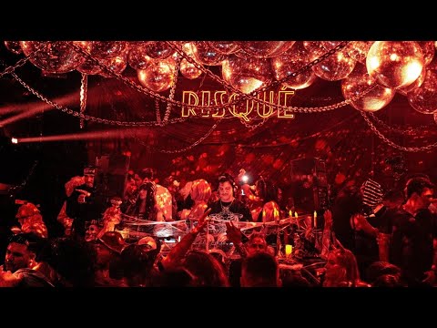 RISQUÉ and Jean-Paul