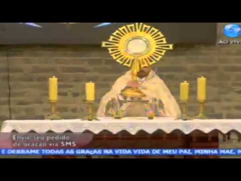 Jesus Sacramentado,Nosso Deus Amado_Acamp. Semana Santa_Pe Fabrício_17/04/2014