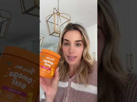 watch BEFORE you buy! review of Zesty Paws Skin & Coat Bites for Dogs Fish Oil Soft Chews.
