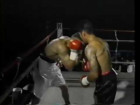 JAMES GONZALEZ vs ANTHONY LEE MONTOYA - Pro Boxing