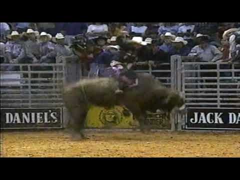 Jerome Davis vs Tony Lama Boots - 96 PBR Birmingham (90 pts)