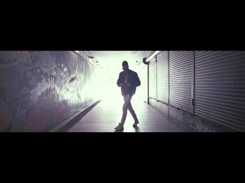 Zdola Nahoru (OFFICIAL VIDEO)