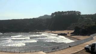 preview picture of video 'La Playa de Carranques, Perlora, Asturias'