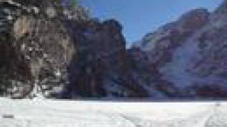 preview picture of video 'lago di braies a metà febbraio'