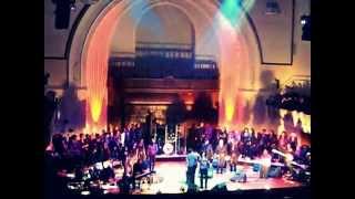 Elizabeth Jai sings Glory Glory Hallelujah lead with London Community Gospel Choir