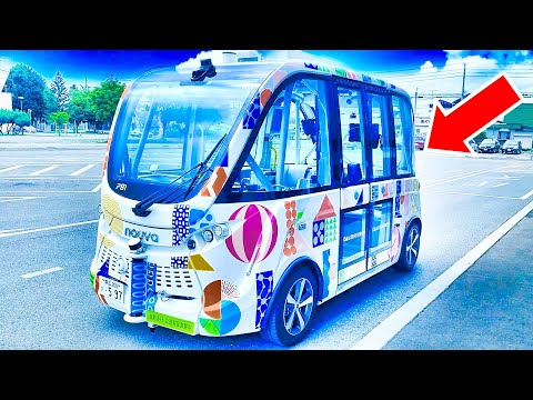 $450,000 Self-Driving Bus 🚌 with AI Conductor 🤖! Cyber Tech Meets Traditional Japanese Cuisine 🍱