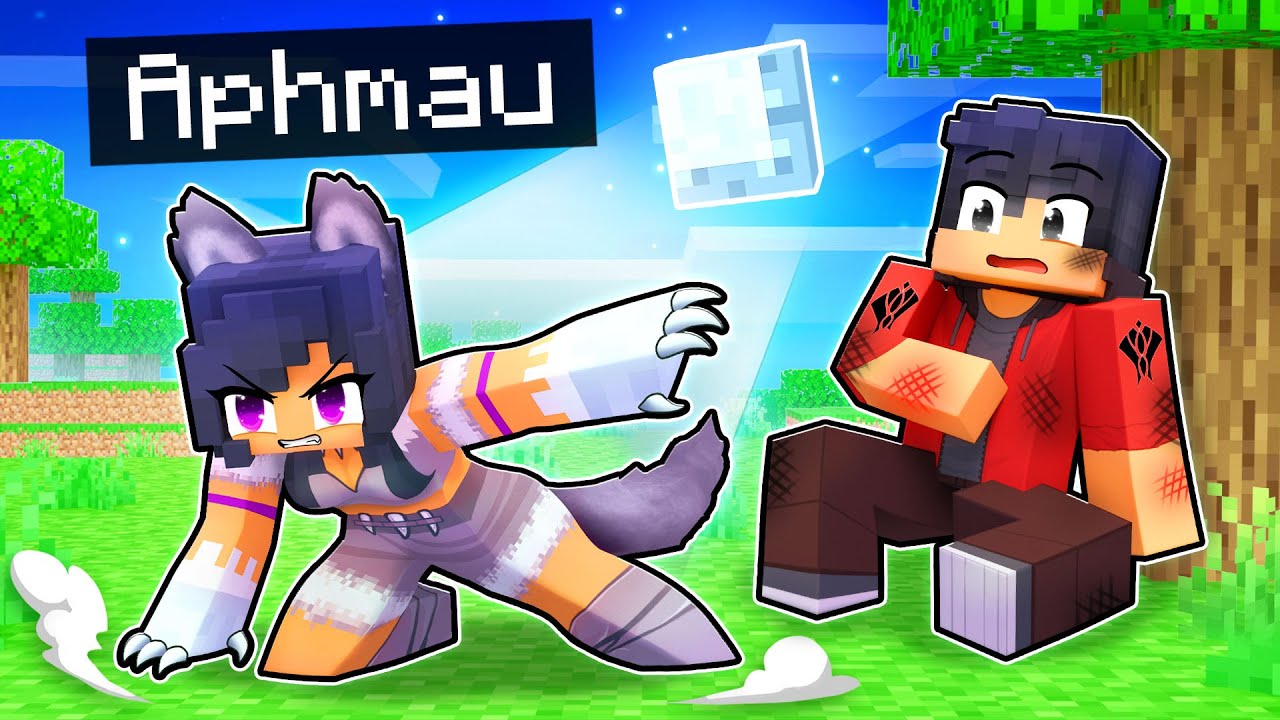 Playing Minecraft as a PROTECTIVE Direwolf!