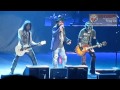 GNR Menyayikan Lagu Indonesia Raya Walau Hanya Beberapa Bait