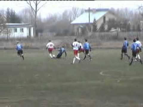 Wisła Szczucin - Huragan Waksmund (09.11.2003)