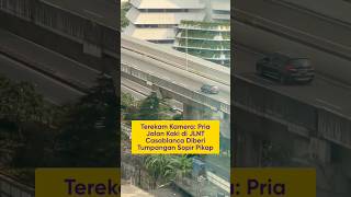 Download lagu Terekam Kamera: Pria Jalan Kaki di JLNT Casablanca Diberi Tumpangan Sopir Pikap mp3 Download lagu Terekam Kamera: Pria Jalan Kaki di JLNT Casablanca Diberi Tumpangan Sopir Pikap mp3