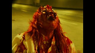 Monstruos (está bn estar mal) Music Video