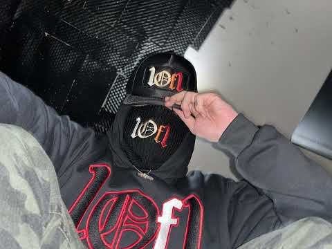 JotaPills feat. Rx Tiy - eu fumo bomba tipo matuê a fumaça vai pro teto (prod. cryterysz)