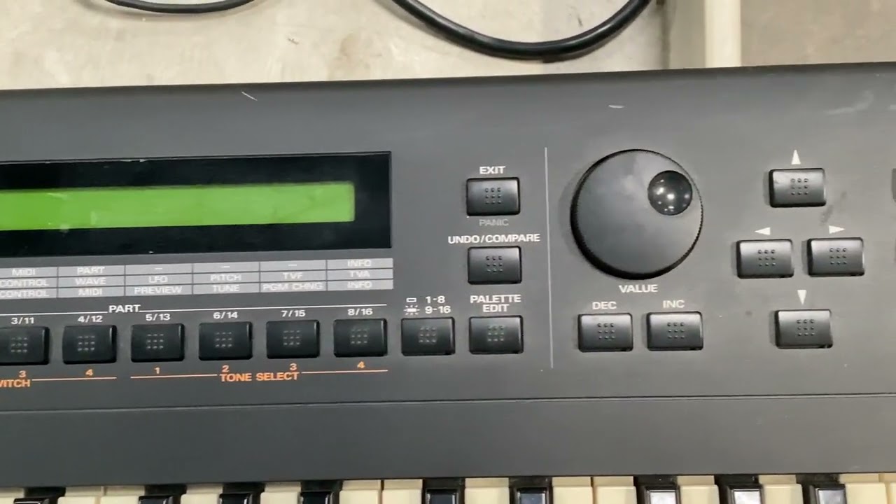 Roland XP-30 64 Voice Expandable Synthesizer (12) | AllSurplus Roland XP-30 64 Voice Expandable Synthesizer (12) | AllSurplus