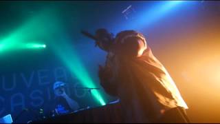 Hip Hop Resistance Premiere Classe Hip Hop - DJ Premier & Bumpy Knuckles - The Gangstarr Bus Live