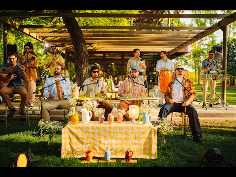 Agua de Florero y Gauchito Club - Encendedor