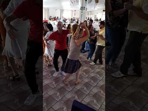 nos idosos de Mangueirinha no Paraná.Brasil #shotrs #baile #dancarinos #dança