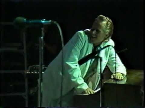 Flash Cadillac - LIVE in ASPEN 1983-ish  (remastered from VHS)(w/tribute ending)