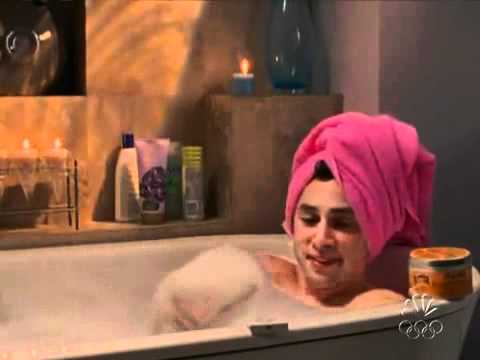 Scrubs - JD singing Africa (Toto cover)