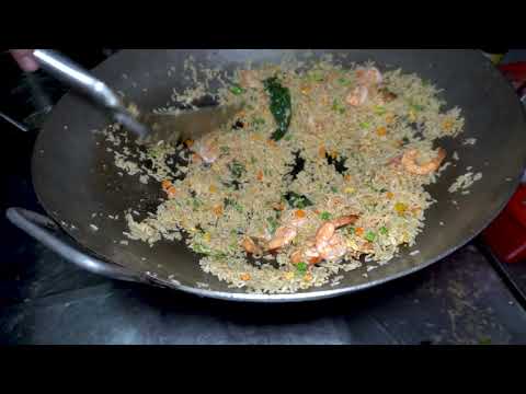 Amazing street food, street food @ night, Cambodian street food fried dishes, yummy street food