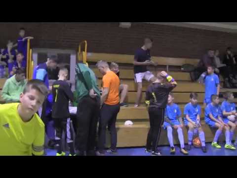 CZ3-Jubileuszowy Turniej 100K Cup - Gromadka 2-4 Luty 2018- I Mecz FC Yellow Gramy z GKS Gromadka