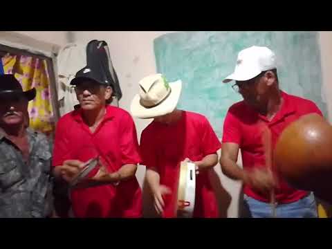 GRUPO DE SAMBADORES RURAIS DE SANTO AGOSTINHO - PÉ DE SERRA - BAHIA