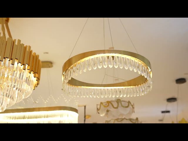 ثريا ذهبي مع كرستال شفاف حجم صغير