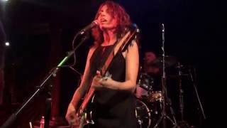 Bangles - How Is The Air Up There - Live @ West Hollywood Troubadour - 05/30/2015 (MN)