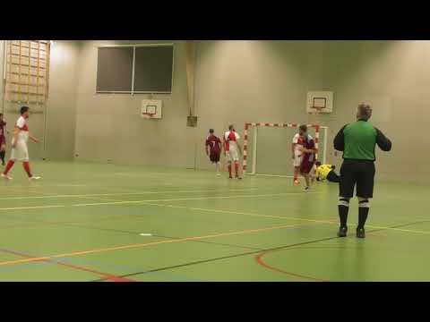 1 dec 2017 UVV 1 - HMS 2 beker 4-4 (penalties 3-2) Doelpunt Matthijs (3-2)