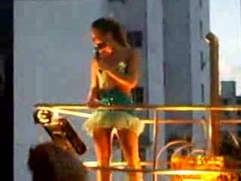 CARNAVAL 2007 - CLAÚDIA LEITE