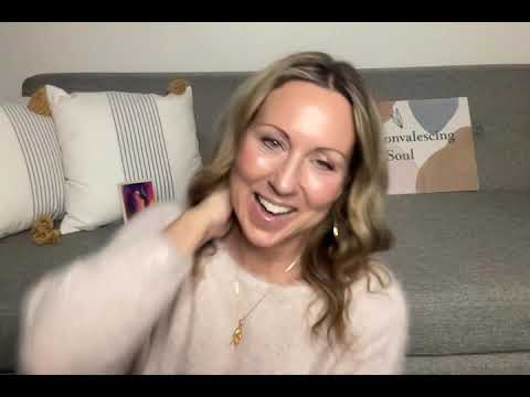 RUMI ORACLE GUIDEBOOK #32 - SHE OFFERS THE SACRED WINE, SO DRINK