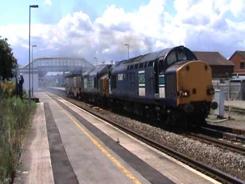2x drs class 37 numbers 37607 and 37611 at bridgwater