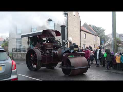 Picking up Christmas Puddings with our Fowler roller