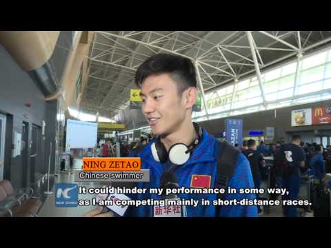 RAW: Chinese swimmers arrive in Kazan for 2015 FINA Championships