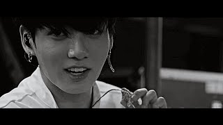 Download lagu BTS (방탄소년단) JUNGKOOK 'Falling' MV mp3
