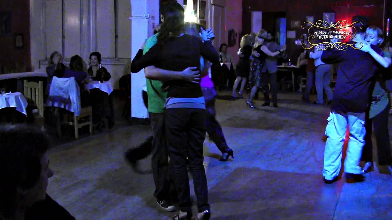 club independencia milonga sabados en San Telmo, Buenos Aires