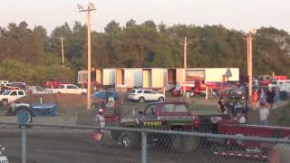 Download Lagu UPM Tractor Pull 2022 Jordan, MN Modified 4x4 Trucks Thumbnail