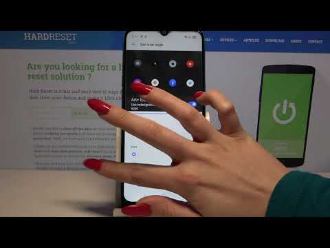 Choose Icon Size / Open Display Features - REALME C3i