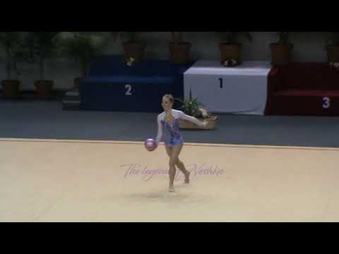 Charlotte COSTE (FRA) ball - 2010 Calais senior AA