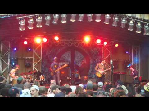 The New Mastersounds "This Ain't Work" Live @ Bear Creek Music Festival 11-12-2011