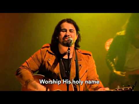 Matt Redman - 10,000 Reasons (Bless The Lord) (Lyrics And Live)