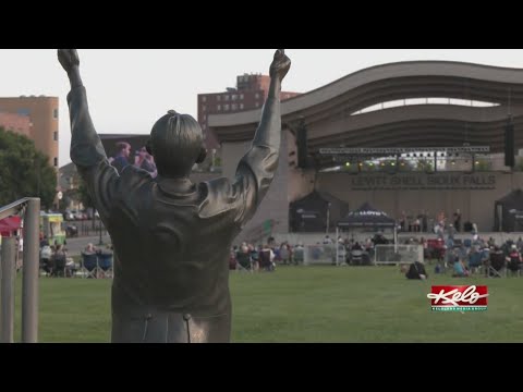 Meet artist Andrea Ross, mentee of Andrew Lloyd Webber