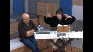 Natalia toca FIRE AND GASOLINE/BURN WITHIN completa, acabada (letra: inglés-español) #OTDirecto7Dic