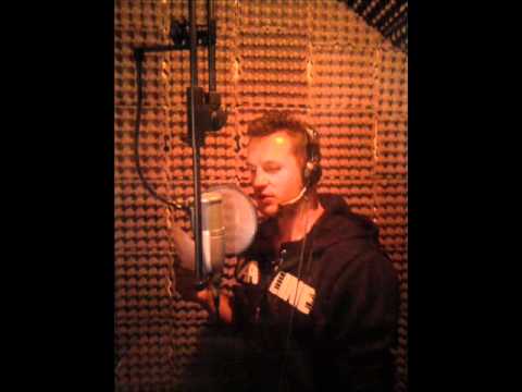 FllayOne ft BiniBBet [BRG] - Fresh  New 2011 [ Crowns Records ]