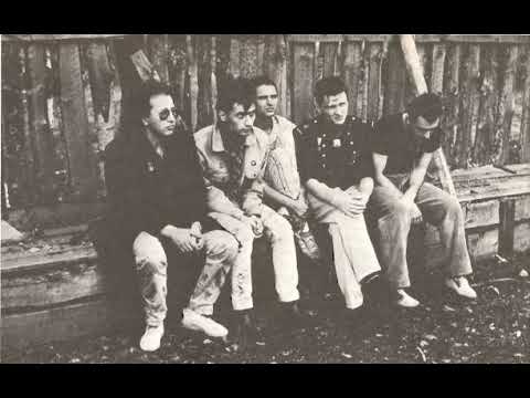 Коллежскій Асессоръ - Клавдiй, Червоний Дезертир