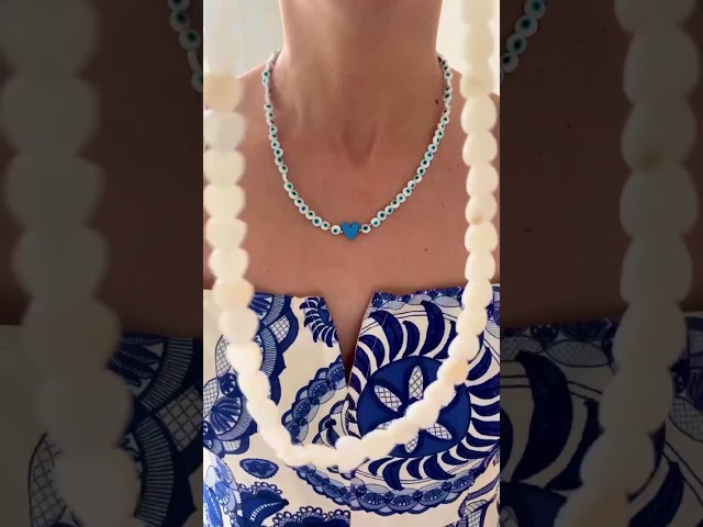 Vídeo relacionado con LODMLOER Luminous Mushroom Pendant Necklace Luminous Series Glow Collar para Mujeres Adolescentes Niñas Glow In The Dark Collar Joyas Regalo,Azul,Longitud De La Cadena 45Cm