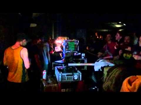 (SUBDUB LEEDS) IRATION STEPPAS PLAY RAW TNT ROOTS DUB