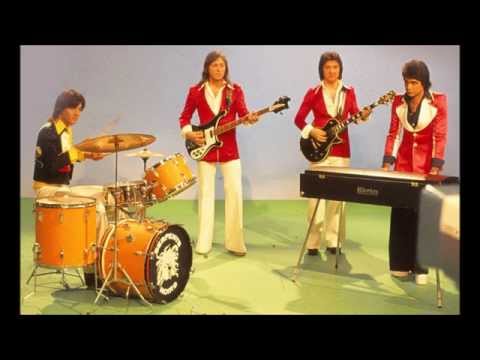 Les Serpents Noirs  - Elle a tout juste 17 ans (version 1992)