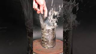 Download lagu This Makes Bismuth Explode! mp3