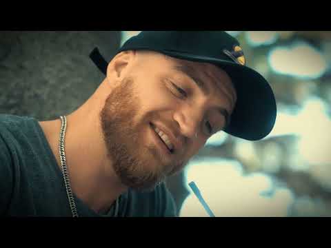 Vozenoff FT. Cruzando el Charco I Vuelvo al Barrio